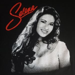 Selena Quintanilla T-Shirt ❤🥀